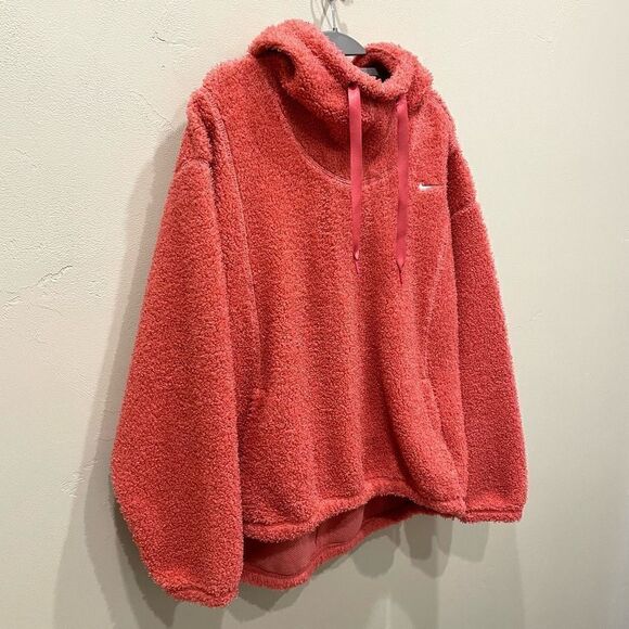 Nike Women's Therma-Fit Pink Pullover Sweatshirt - Size: Small - Picture 6 of 9